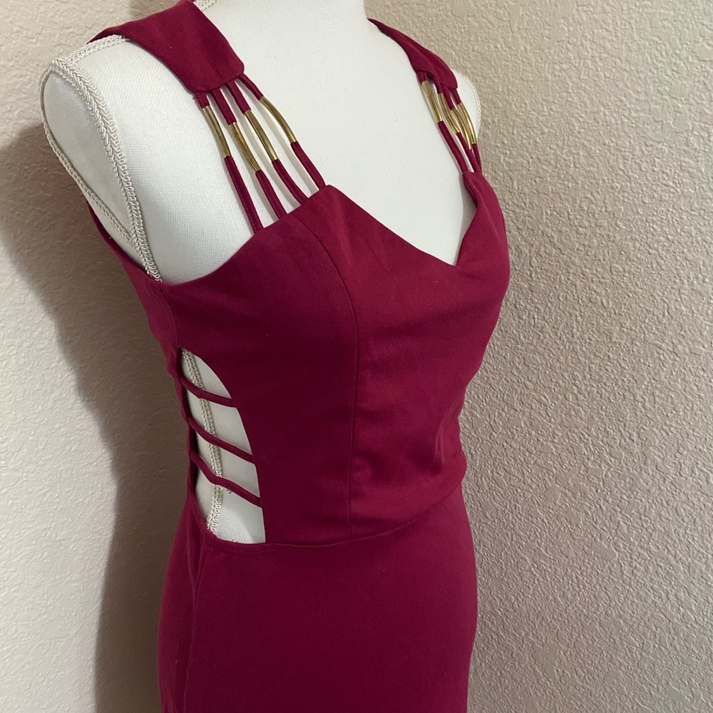 Maroon Body Central Dress